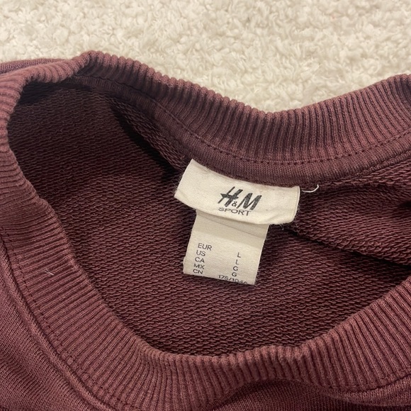 H&M - Oversized Pullover Sweater - Plum (size large) - Picture 5 of 10